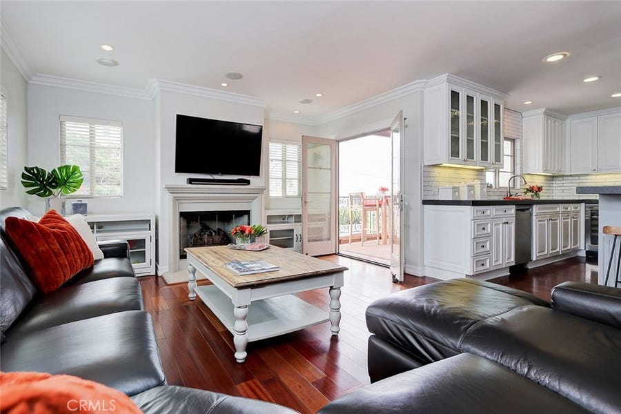 Property photo for 33 Monterey Boulevard, Hermosa Beach, CA