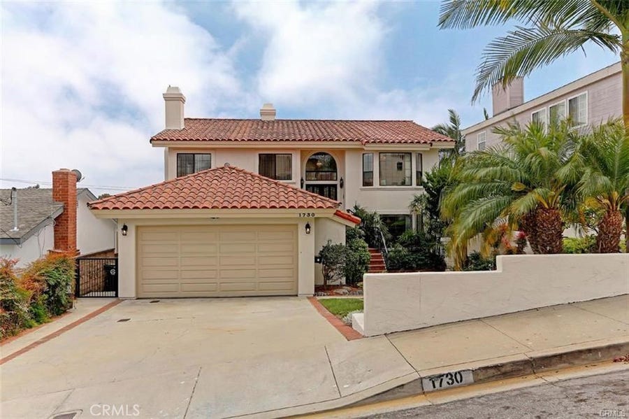 Property photo for 1730 Mathews Avenue, Manhattan Beach, CA