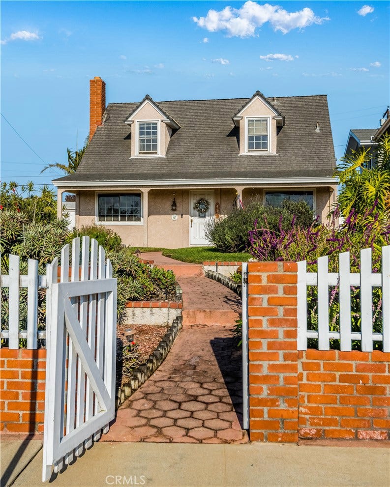 Property photo for 450 N Paulina Avenue, Redondo Beach, CA