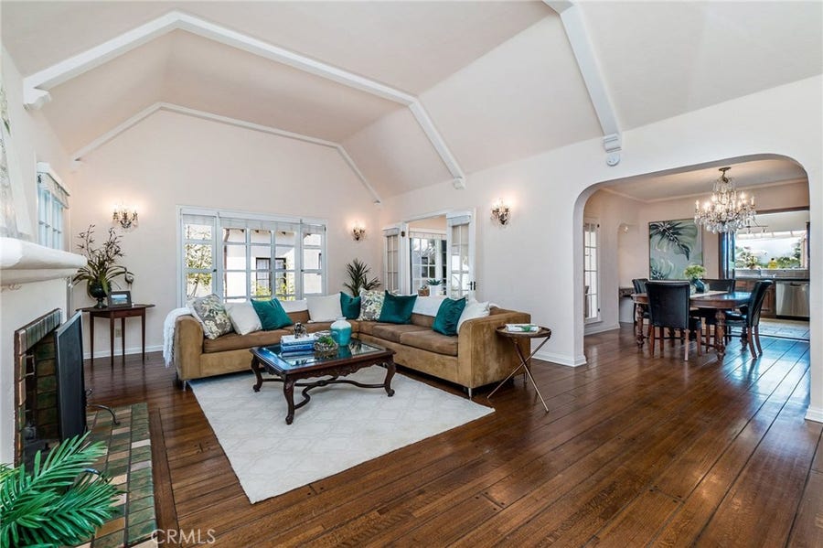 Property photo for 10856 Rochester, Westwood Century City, CA