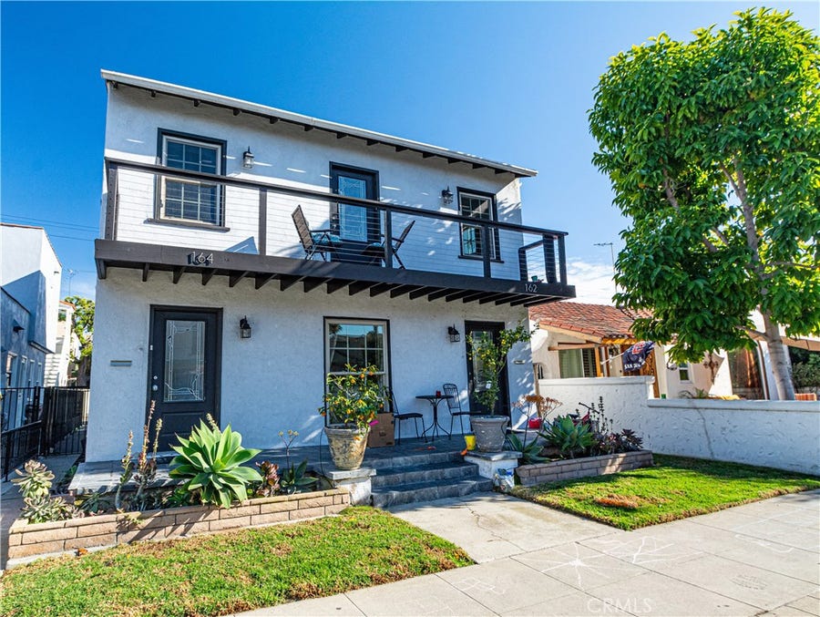 Property photo for 162 PARK AVENUE, Long Beach, CA