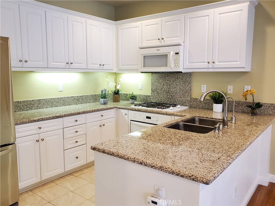 Property photo for 1800 Oak Street, #304, Torrance, CA