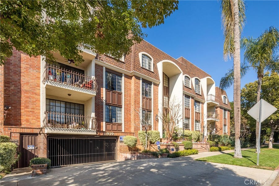 Property photo for 11939 Gorham Avenue, #306, Brentwood, CA