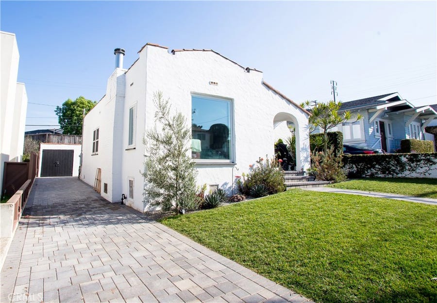 Property photo for 818 Penn Street, El Segundo, CA