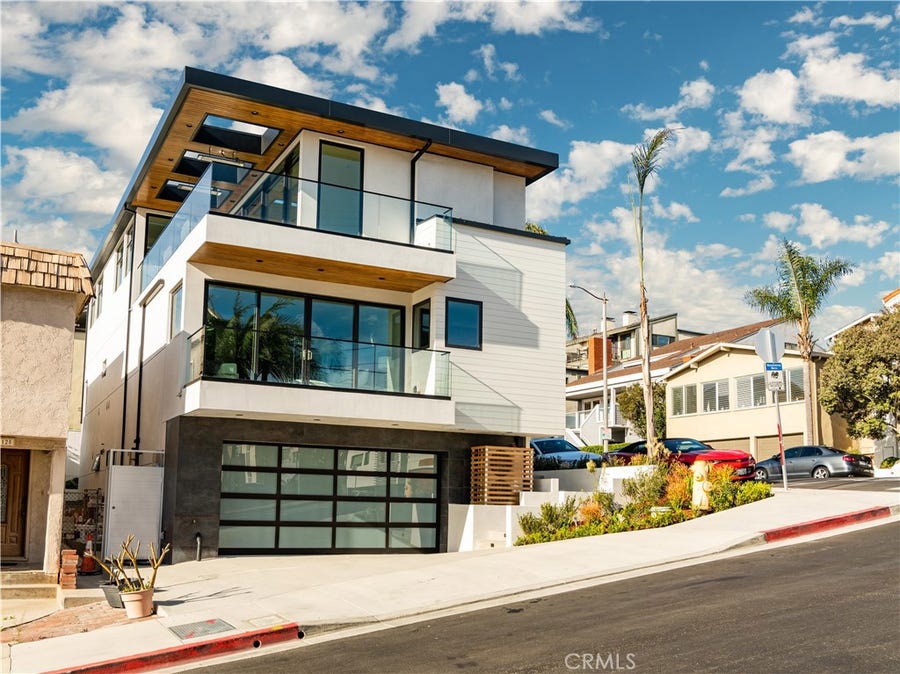 Property photo for 1601 Manhattan Avenue, Hermosa Beach, CA