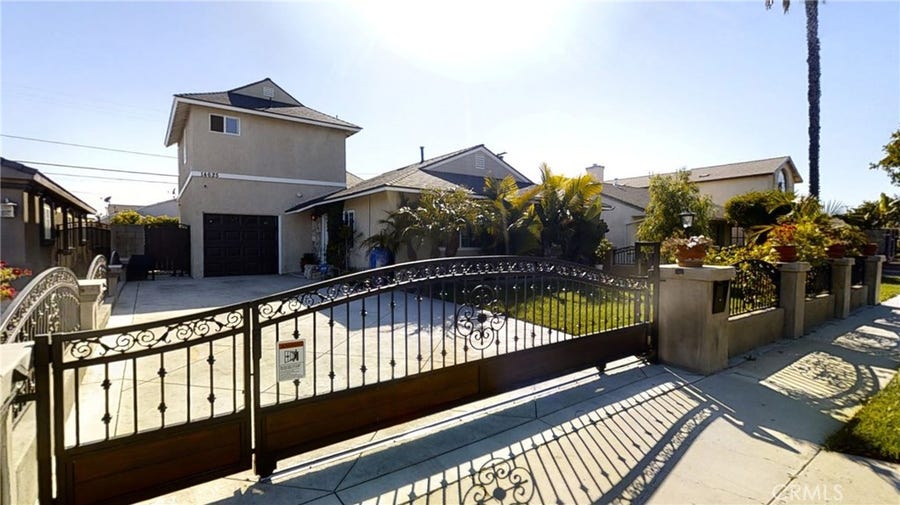 Property photo for 14625 Fonthill Avenue, Hawthorne, CA