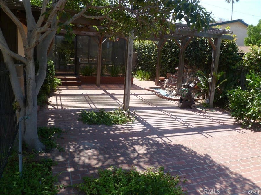 Property photo for 1326 1st Street, Manhattan Beach, CA