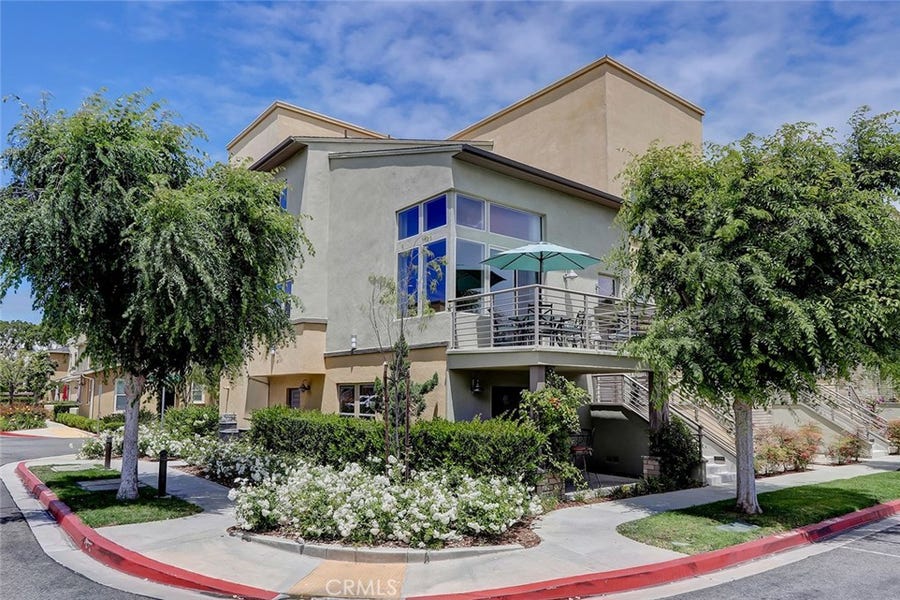 Property photo for 5429 Strand, #101, Hawthorne, CA