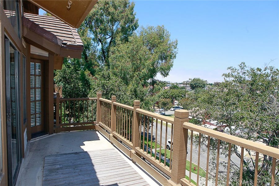 Property photo for 2567 Plaza Del Amo, #301, Torrance, CA