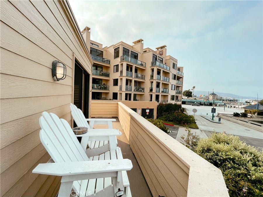 Property photo for 150 The Village, #1, Redondo Beach, CA