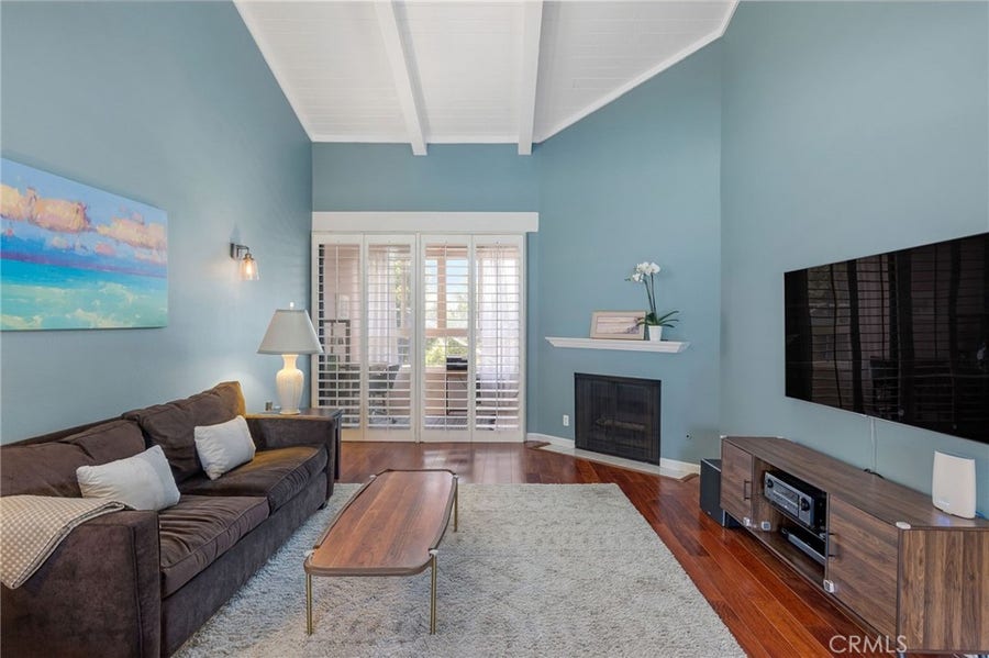 Property photo for 1909 Pelham Avenue, #303, Los Angeles, CA