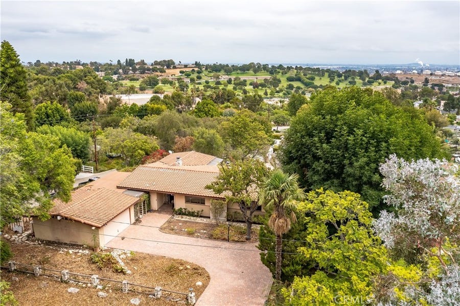 Property photo for 6 Sundown Drive, Rolling Hills Estates, CA