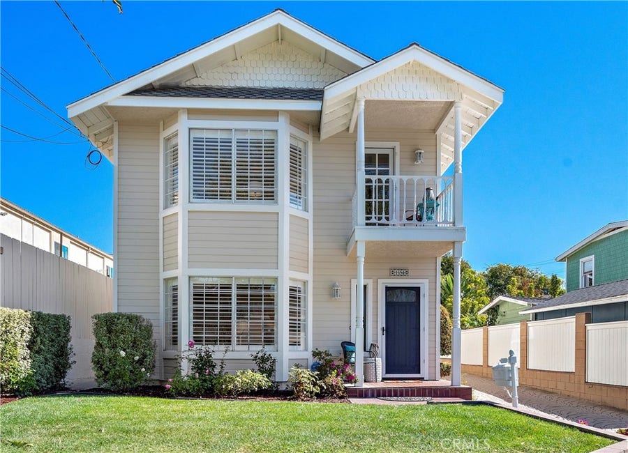 Property photo for 124 S Francisca Avenue, #A, Redondo Beach, CA