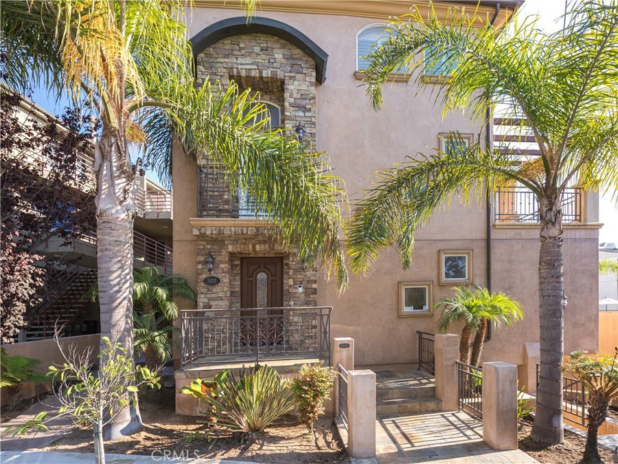 Property photo for 592 1st Street, Hermosa Beach, CA