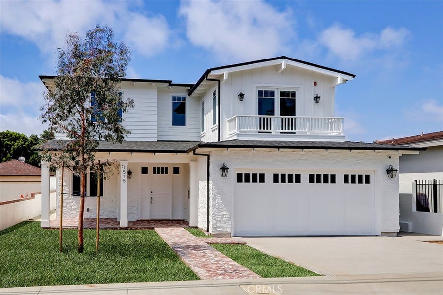 Property photo for 1515 6th Street, Manhattan Beach, CA