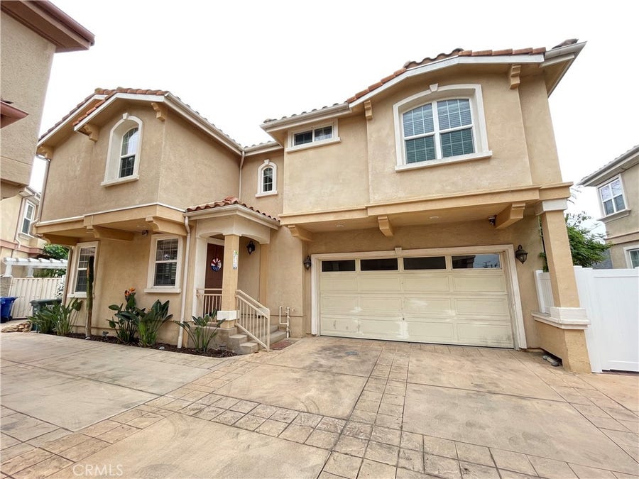 Property photo for 2026 E 19th Street, Signal Hill, CA