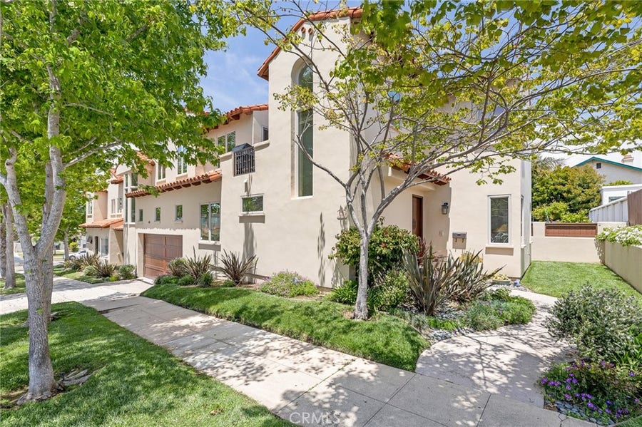 Property photo for 1005 Garnet Street, Redondo Beach, CA