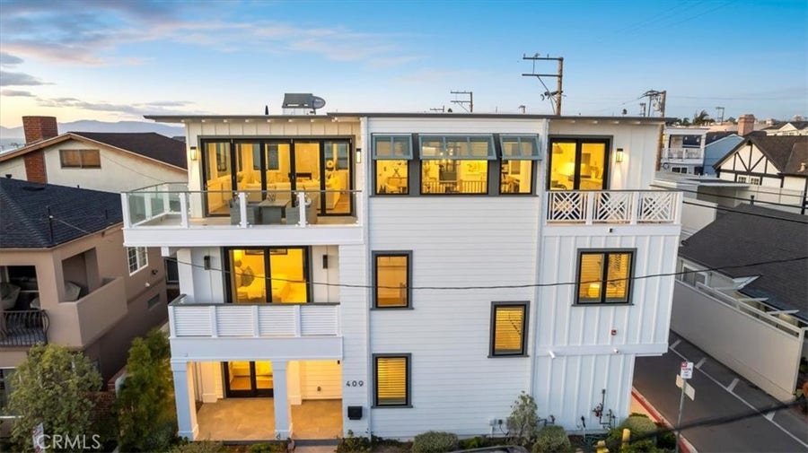 Property photo for 409 30th, Manhattan Beach, CA