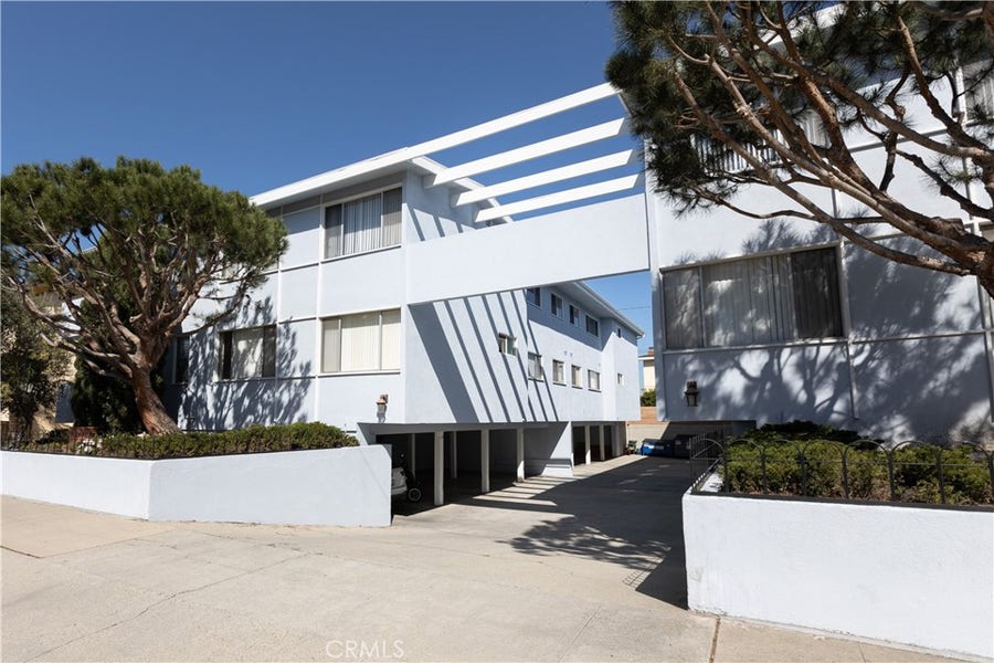 Property photo for 507 Avenue G, #F, Redondo Beach, CA