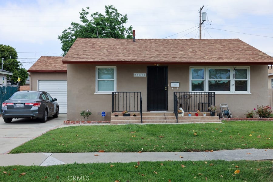 Property photo for 339 E 238th Place, Carson, CA
