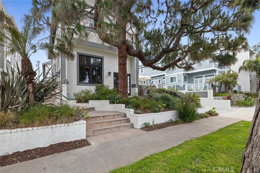 Property photo for 716 S Broadway, #A, Redondo Beach, CA