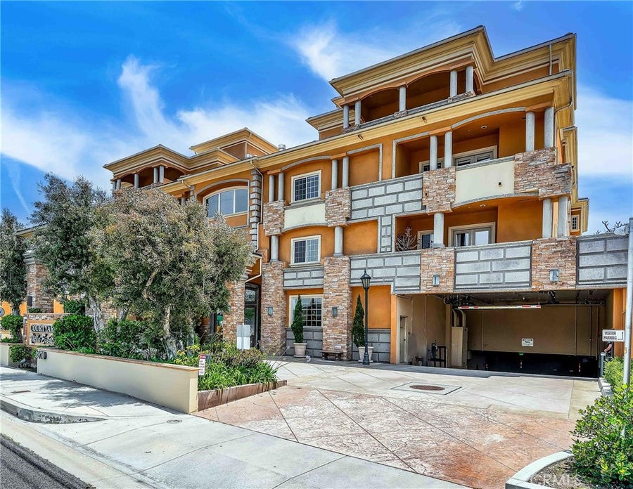 Property photo for 3970 Sepulveda Boulevard, #308, Torrance, CA
