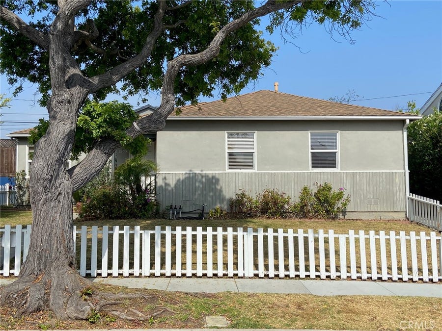 Property photo for 1905 Faymont Avenue, Manhattan Beach, CA