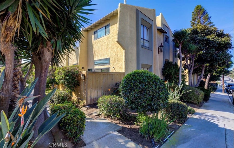 Property photo for 2520 Ruhland Avenue, #D, Redondo Beach, CA