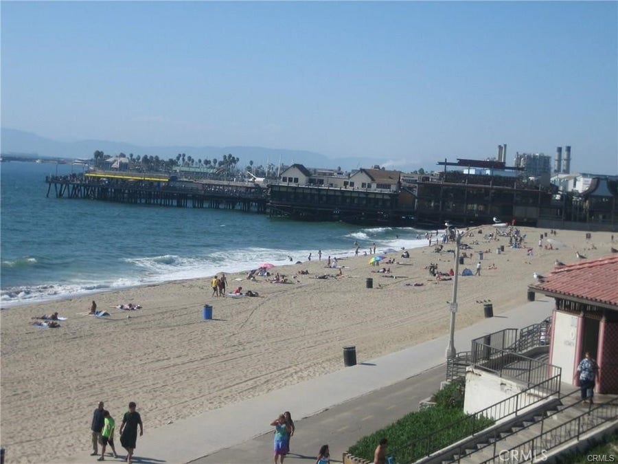 Property photo for 401 S Pacific Coast Hwy, Redondo Beach, CA