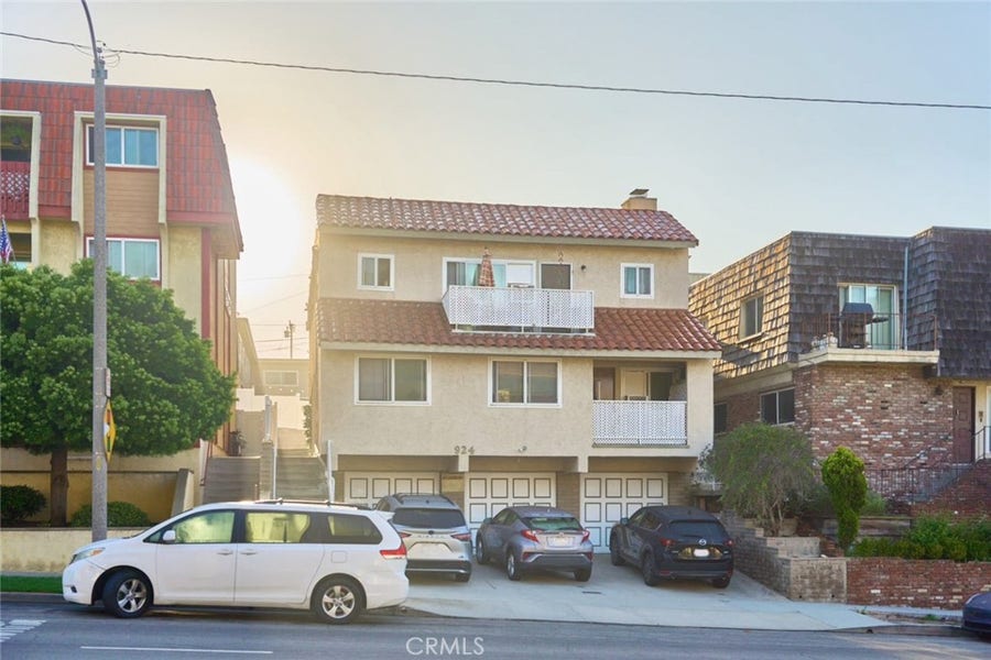 Property photo for 924 Main Street, El Segundo, CA