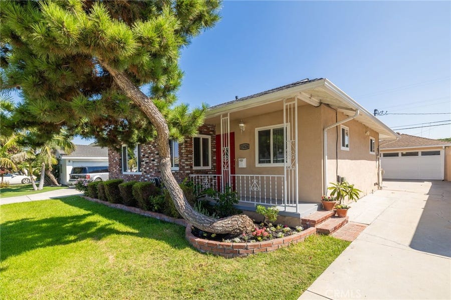 Property photo for 15426 Roselle Avenue, Lawndale, CA