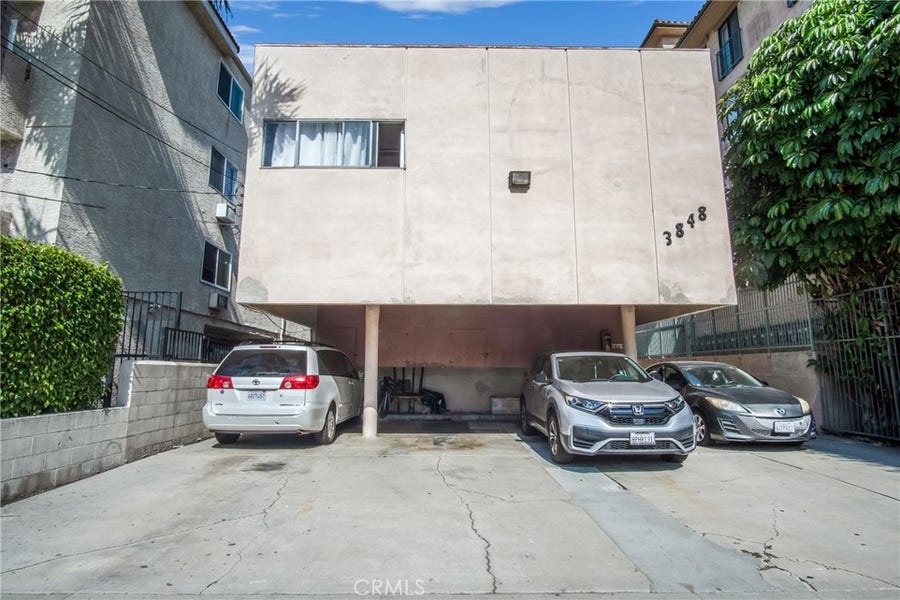 Property photo for 3848 Vinton Avenue, Los Angeles, CA