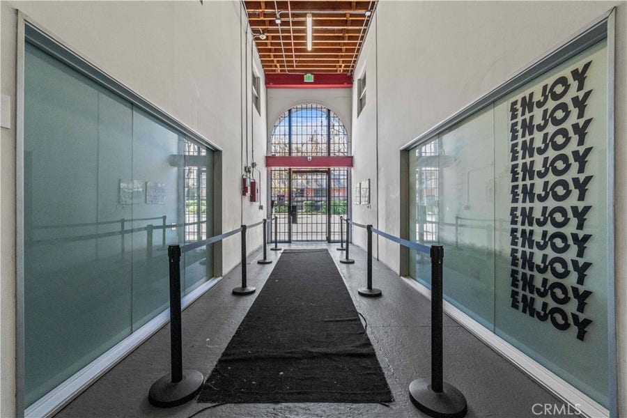 Property photo for 5176 Santa Monica Boulevard, Los Angeles, CA