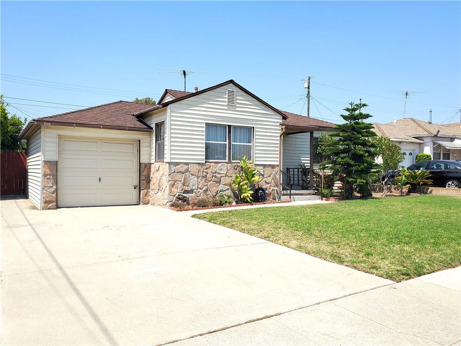 Property photo for 737 West 145th Street, Gardena, CA