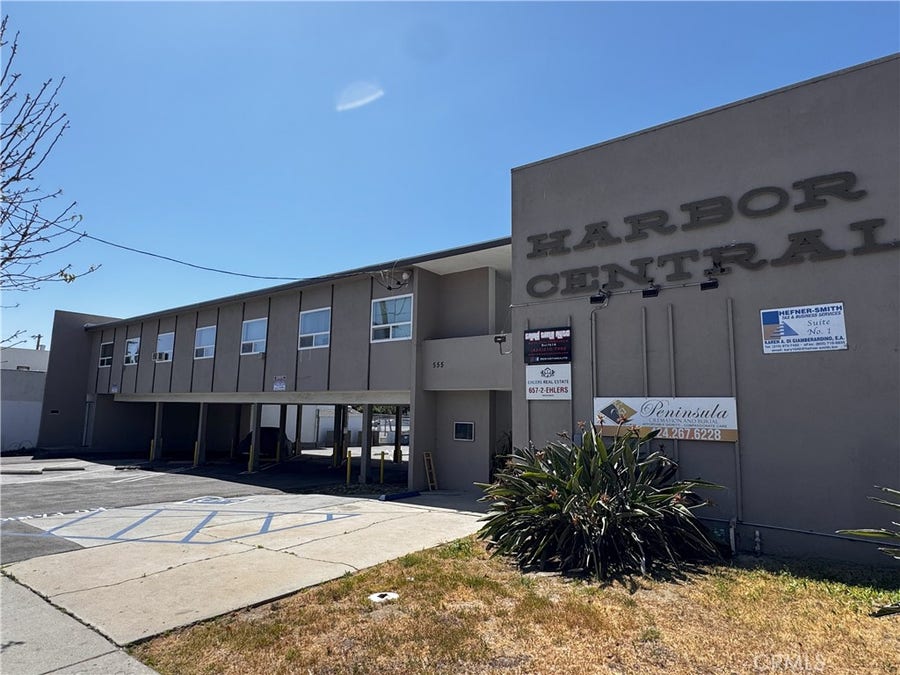 Property photo for 555 W 9th Street, #20, San Pedro, CA