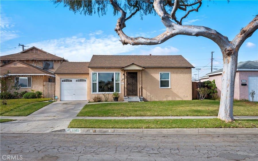 Property photo for 2303 N Slater Avenue, Compton, CA