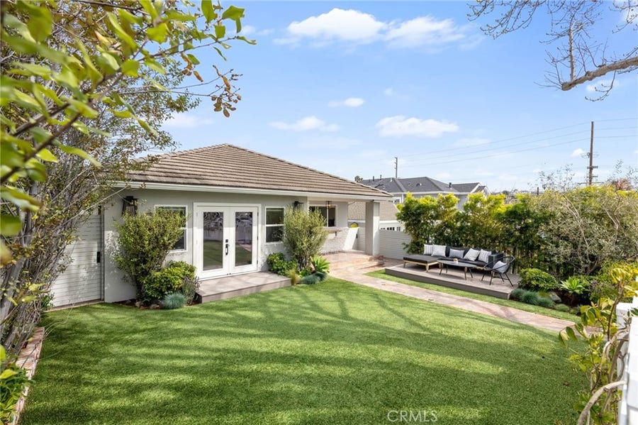Property photo for 853 Avenue C, Redondo Beach, CA