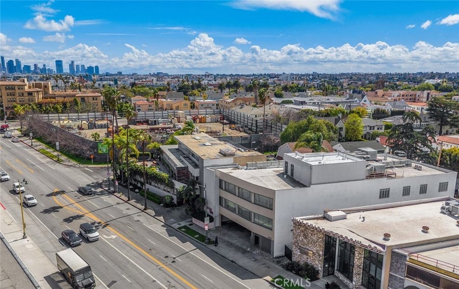 Property photo for 4262 Wilshire Boulevard, Los Angeles, CA