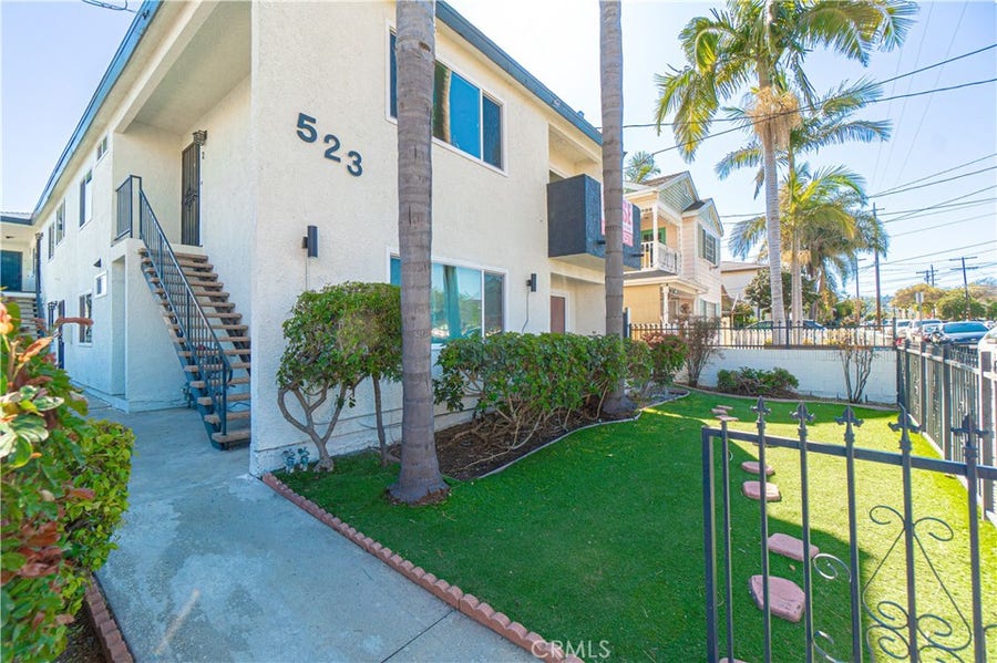 Property photo for 523 W 12th, #5, San Pedro, CA