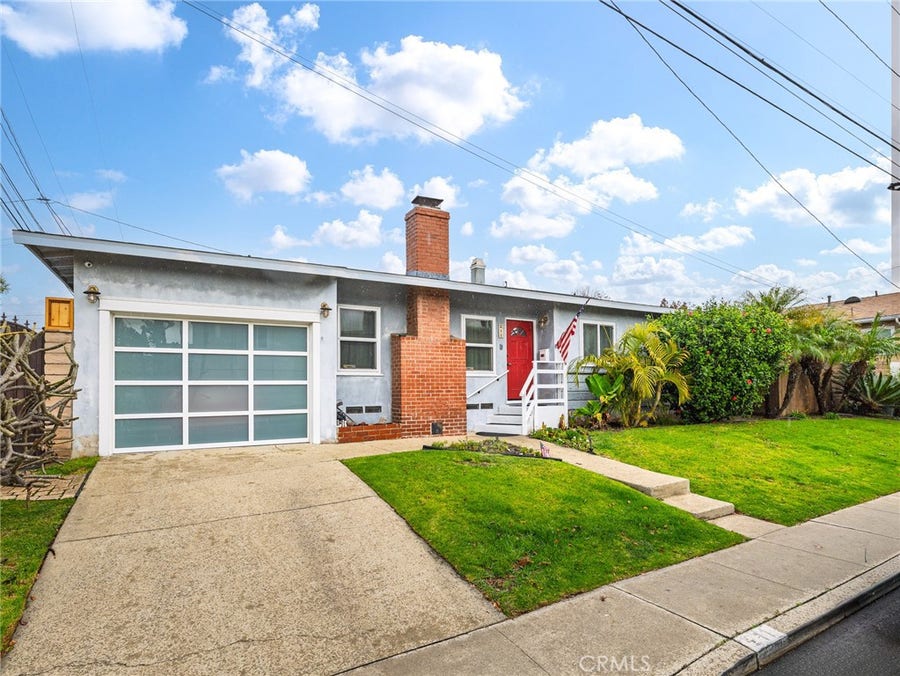 Property photo for 211 E Pine Avenue, El Segundo, CA