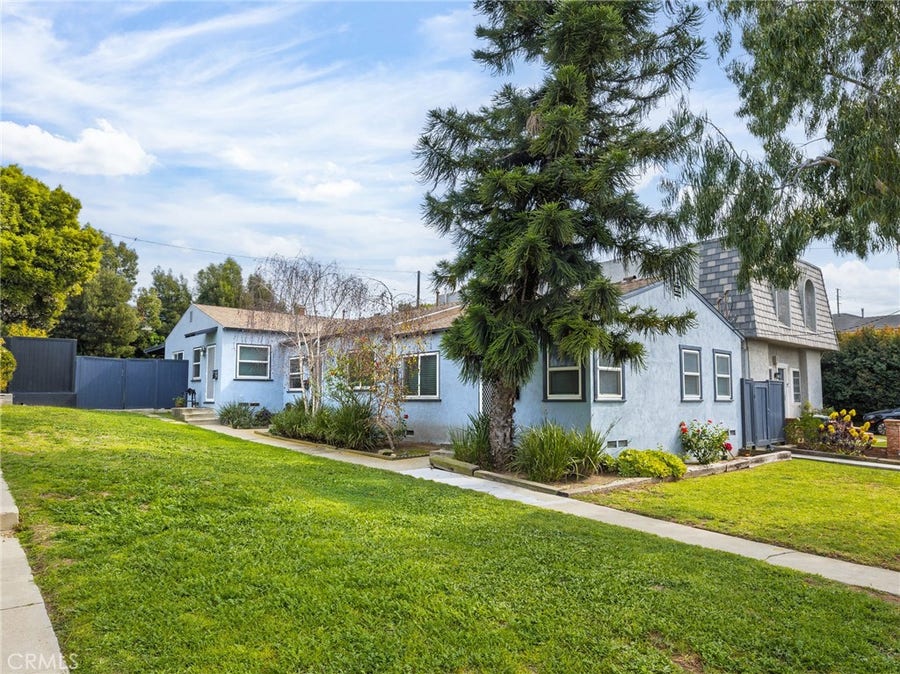 Property photo for 842 Penn Street, El Segundo, CA