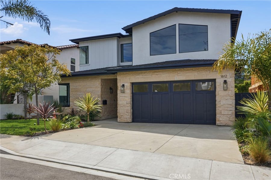 Property photo for 1612 Gates Avenue, Manhattan Beach, CA