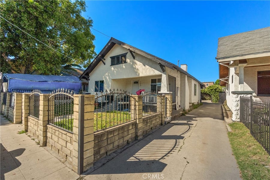 Property photo for 723 58th, Los Angeles, CA