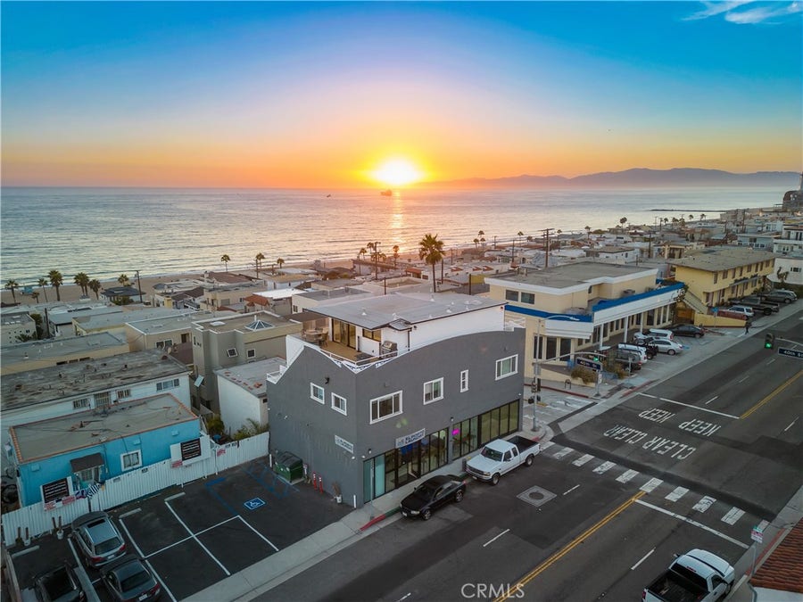 Property photo for 230 40th, #3, Manhattan Beach, CA