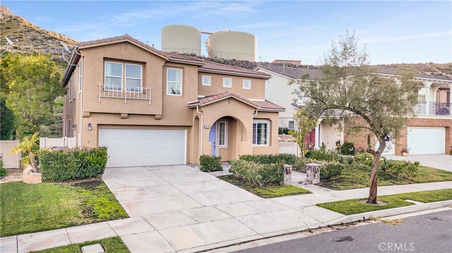 Property photo for 15614 Nahin, Canyon Country, CA