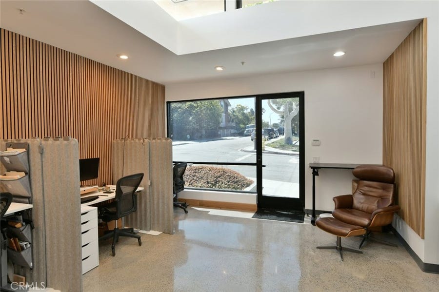 Property photo for 627 Aviation Way, Manhattan Beach, CA