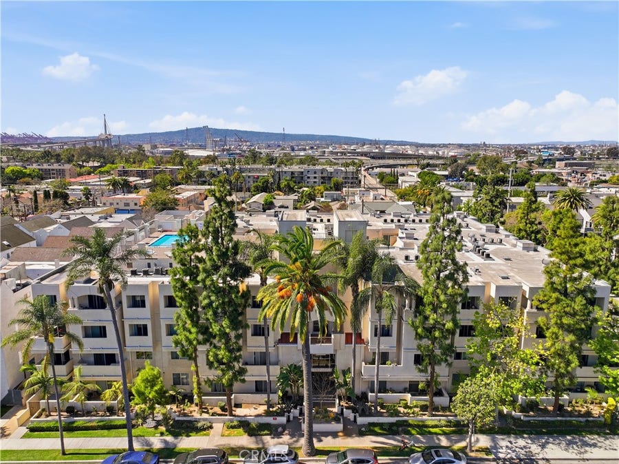 Property photo for 535 Magnolia, #113, Long Beach, CA