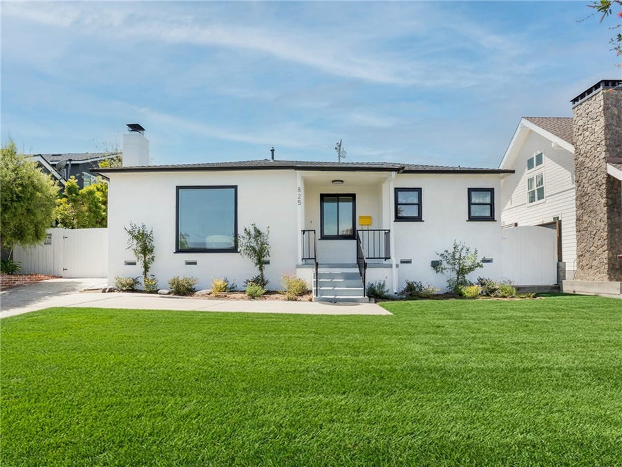 Property photo for 825 Bungalow Drive, El Segundo, CA