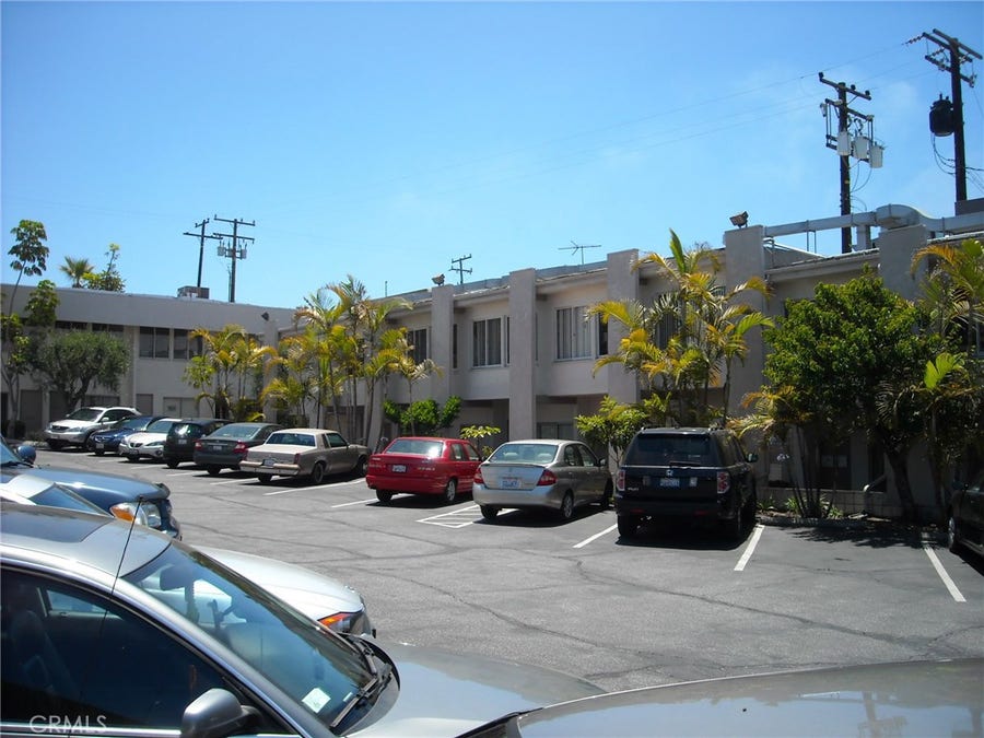 Property photo for 2100 N Sepulveda Boulevard, #19, Manhattan Beach, CA