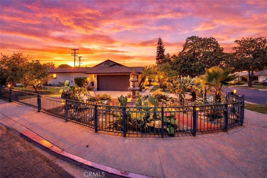 Property photo for 8525 Mcconnell, Los Angeles, CA
